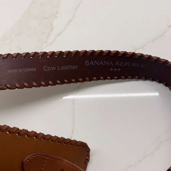Banana Republic Brown Leather Belt - Picture 3 of 5
